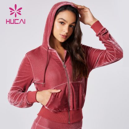 OEM Velvet Fabric Jacket Short Version Sports Full Zipper Crop Top Factory - Image 2